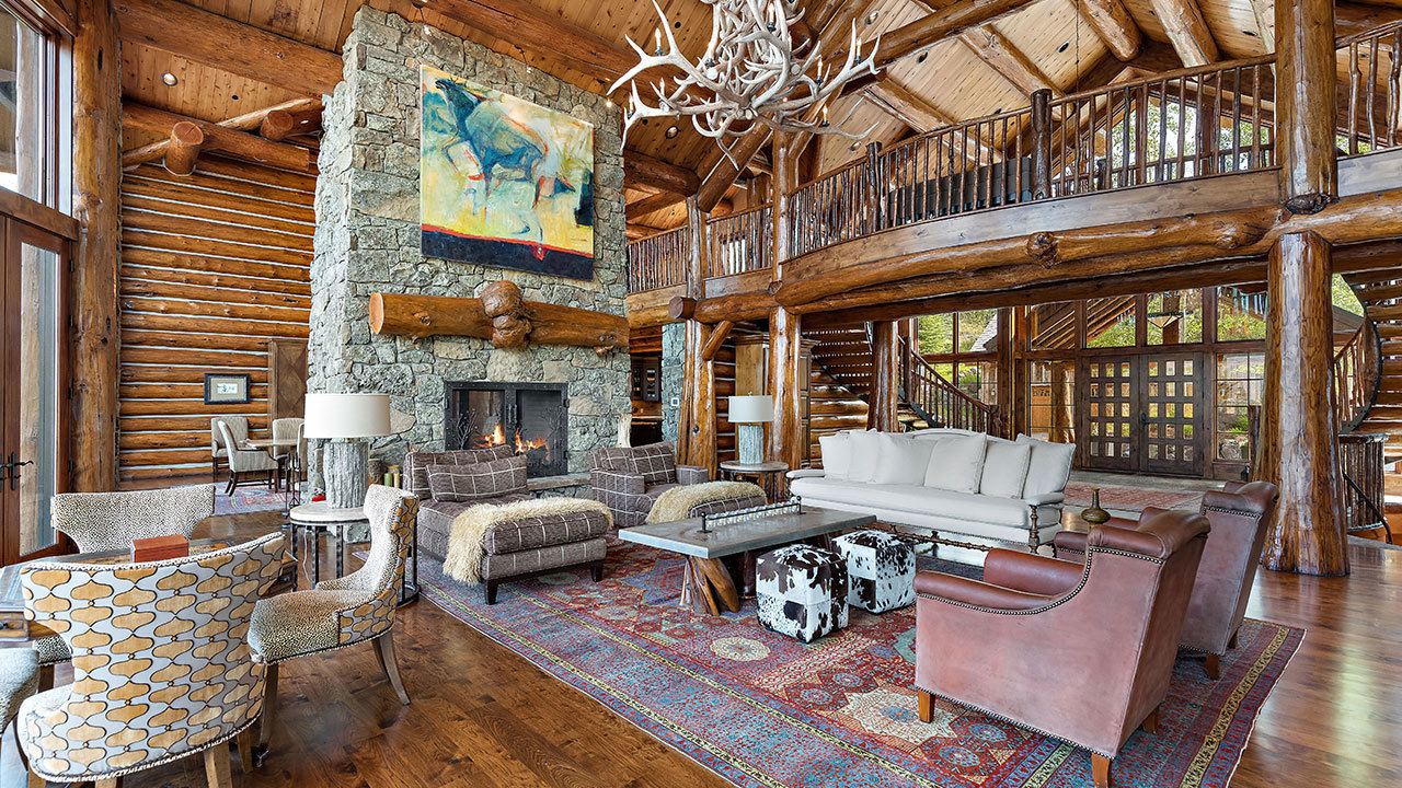 Jackson WY log home with Teton mountain vibes